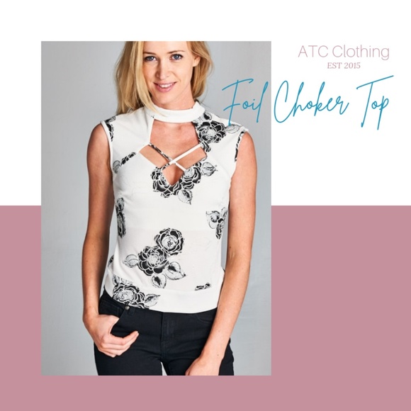 A2 Route 3 White and Black Floral Foil Choker Top - Picture 1 of 8